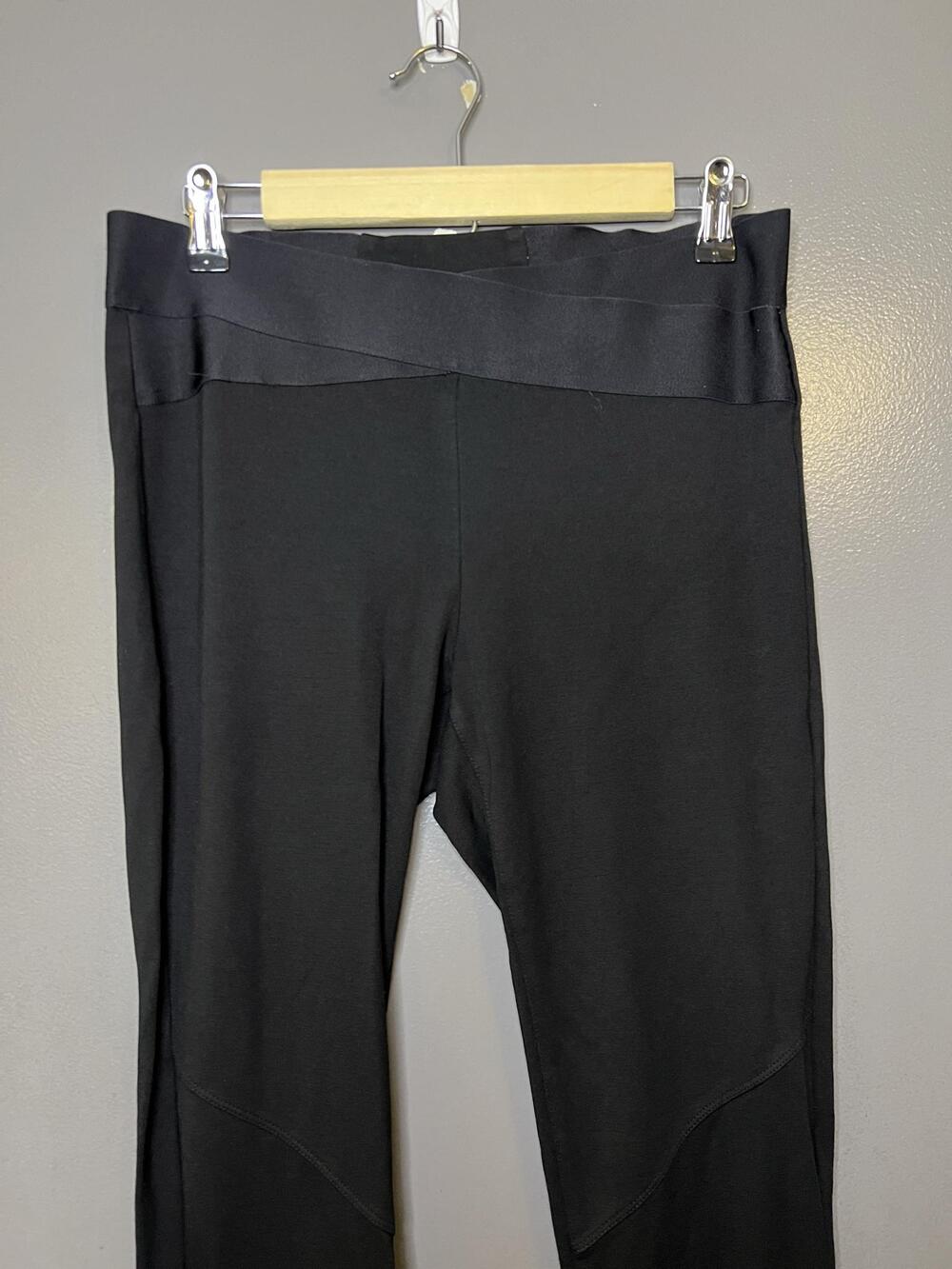 CAbi Leggings Womens Medium Black Solid Ponte Stretch Ankle Pants Elastic Waist